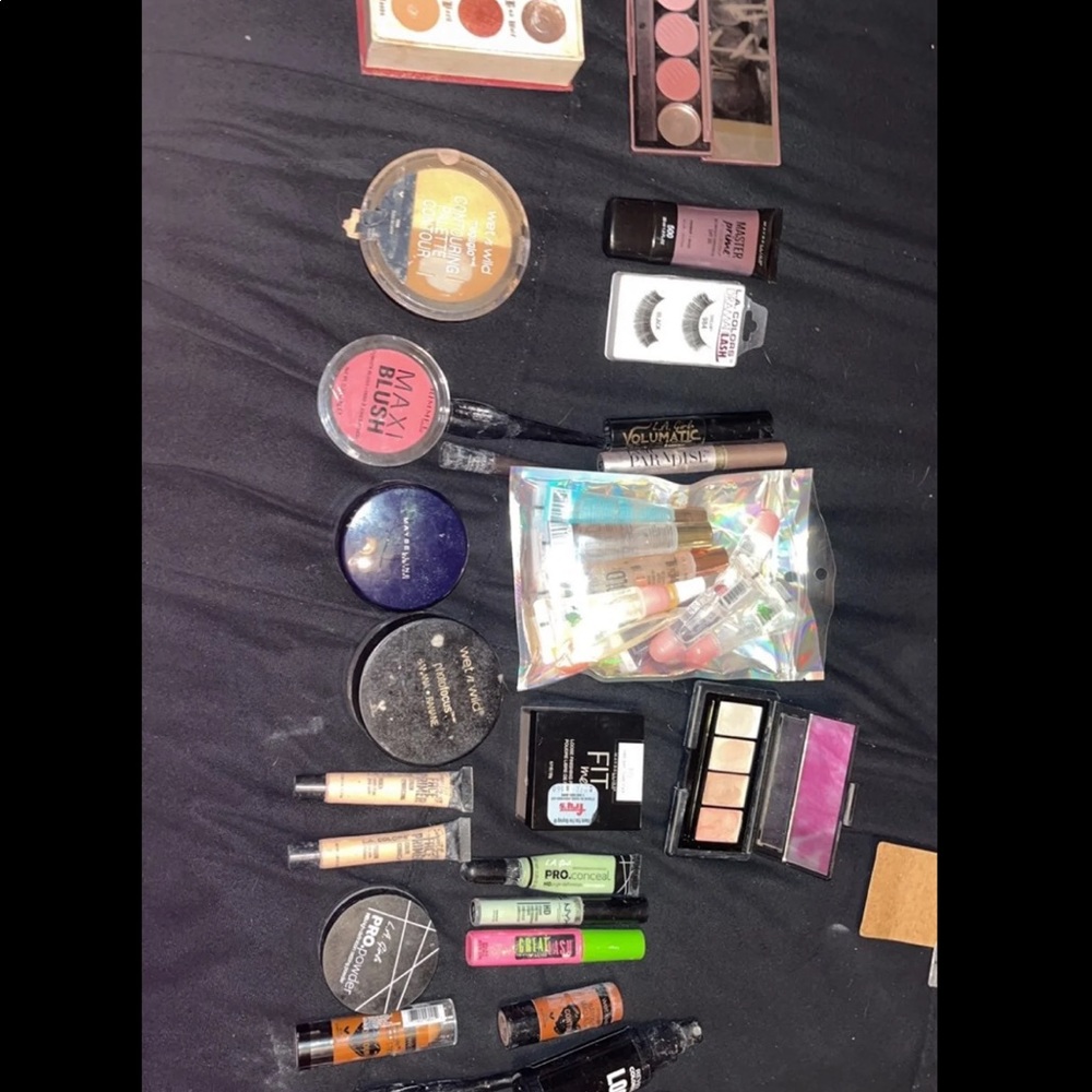 huge makeup bundle